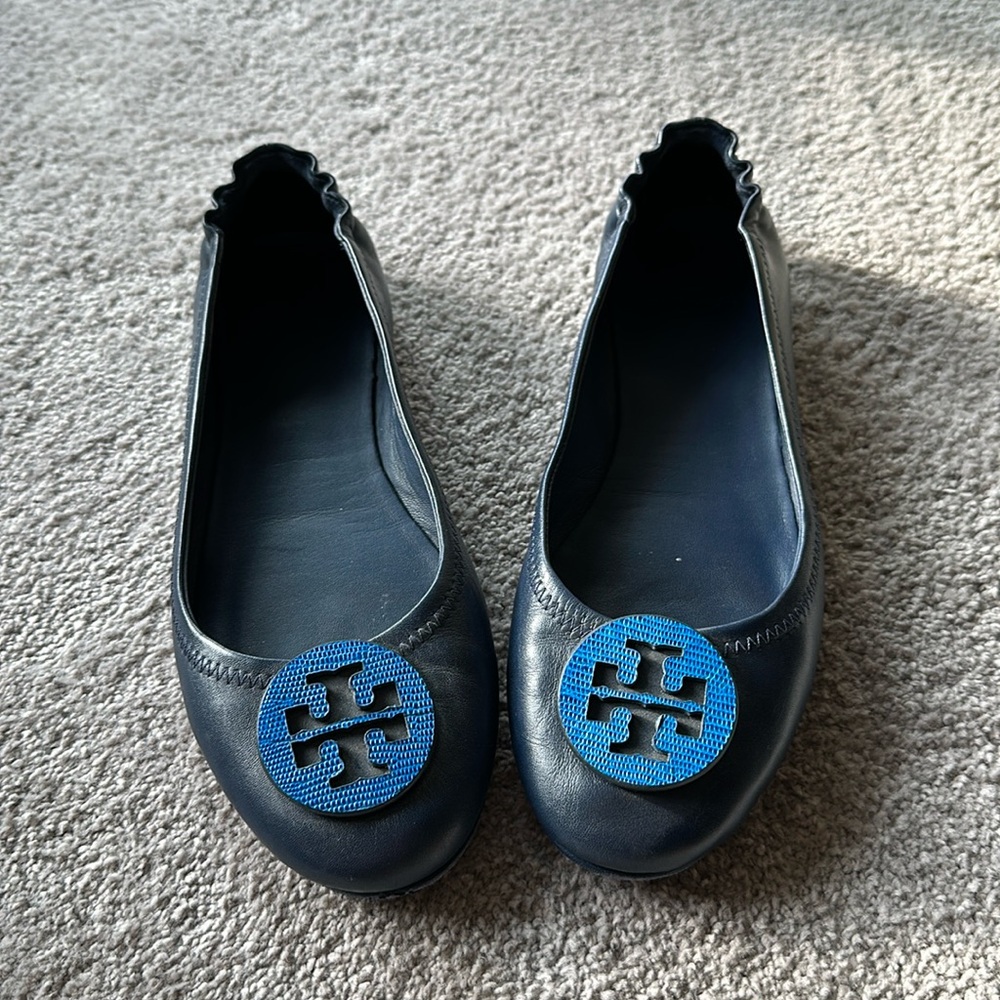 Tory Burch Minnie Travel Ballet with Logo.
